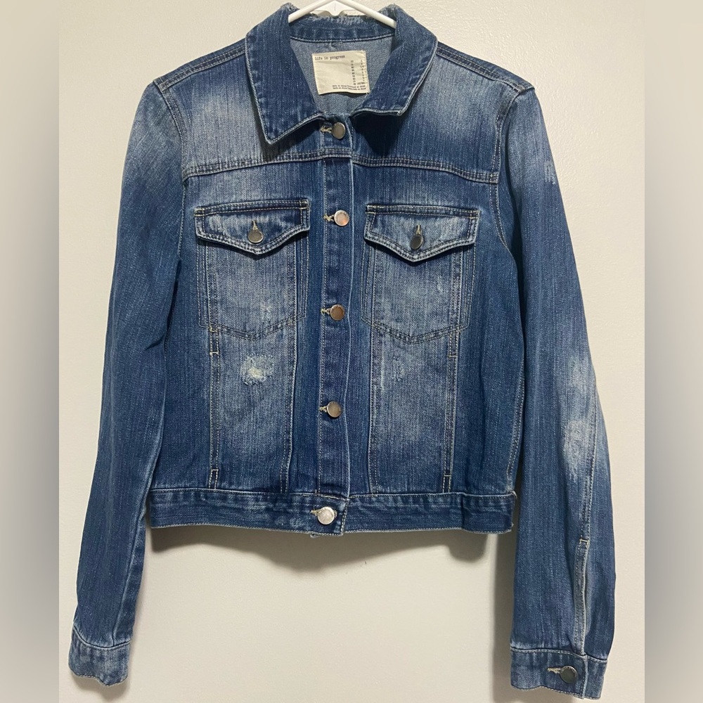 Life in Progress Jean Jacket/ Size Large